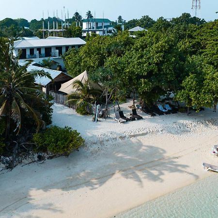 Tranquila Beach Hotel Rasdhoo Екстер'єр фото
