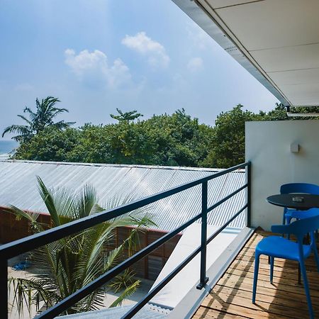 Tranquila Beach Hotel Rasdhoo Екстер'єр фото