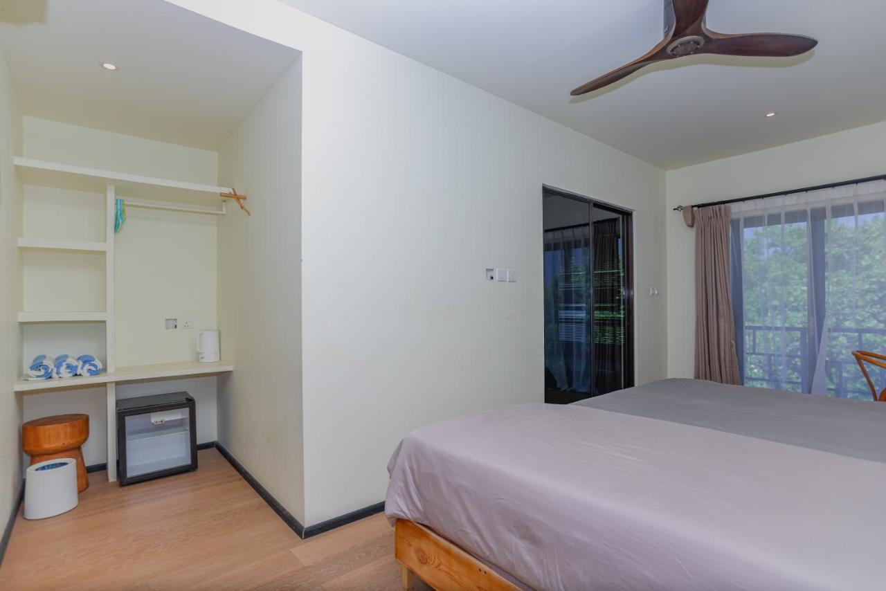 Tranquila Beach Hotel Rasdhoo Екстер'єр фото