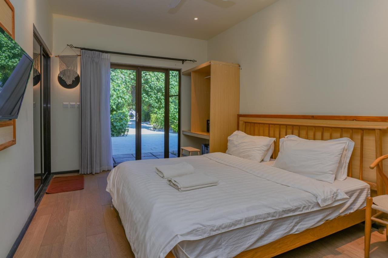 Tranquila Beach Hotel Rasdhoo Екстер'єр фото